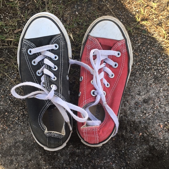 Converses - Picture 4 of 4